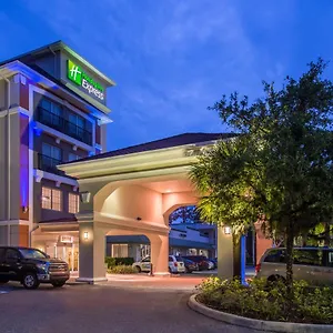 2* Hotel Express Tampa North Telecom Park By Ihg